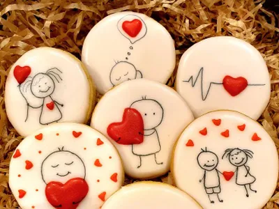 a-u-povitri-kokhannia