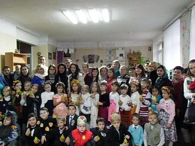 rodinne-svyato-oseni-u-1-v-klasi-uchitel-gusak-l.-o