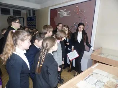 urok-u-muzeyi-do-dnya-pamyati-geroyiv-krut